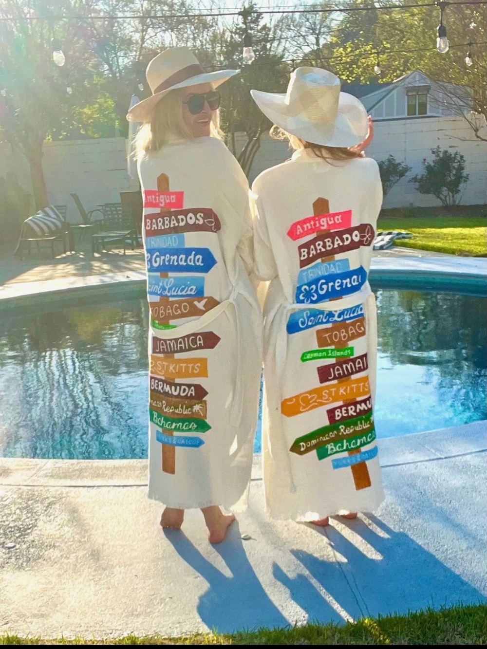 White Beach Robe with Colorful Tropical Signpost Print